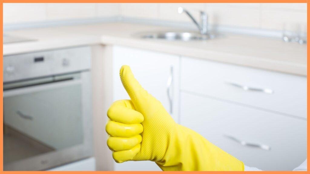 What are the 7 steps of cleaning a kitchen?